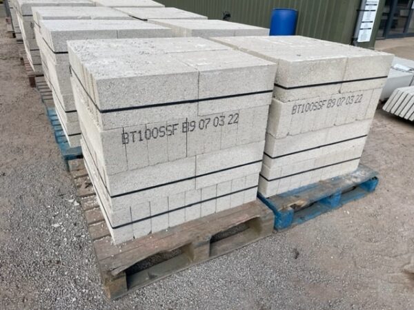 7.3N CONCRETE BUILDING BLOCKS